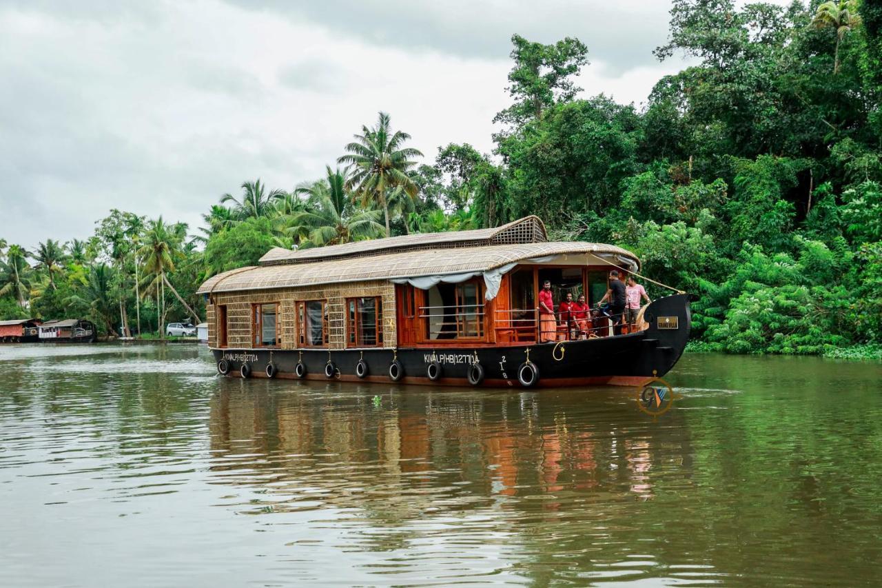 קומרקום Grand Villa Houseboat מראה חיצוני תמונה