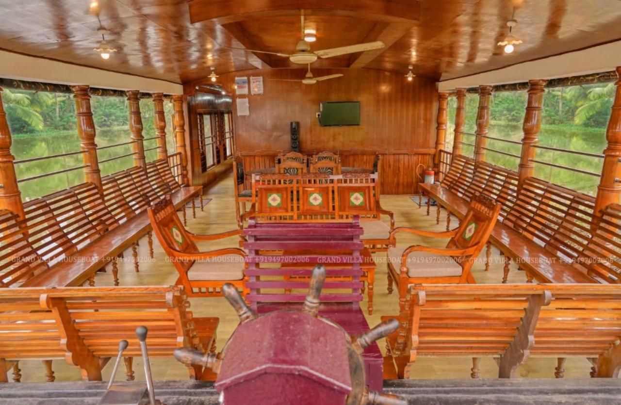 קומרקום Grand Villa Houseboat מראה חיצוני תמונה